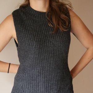 Grey knit sleeveless sweater, size small